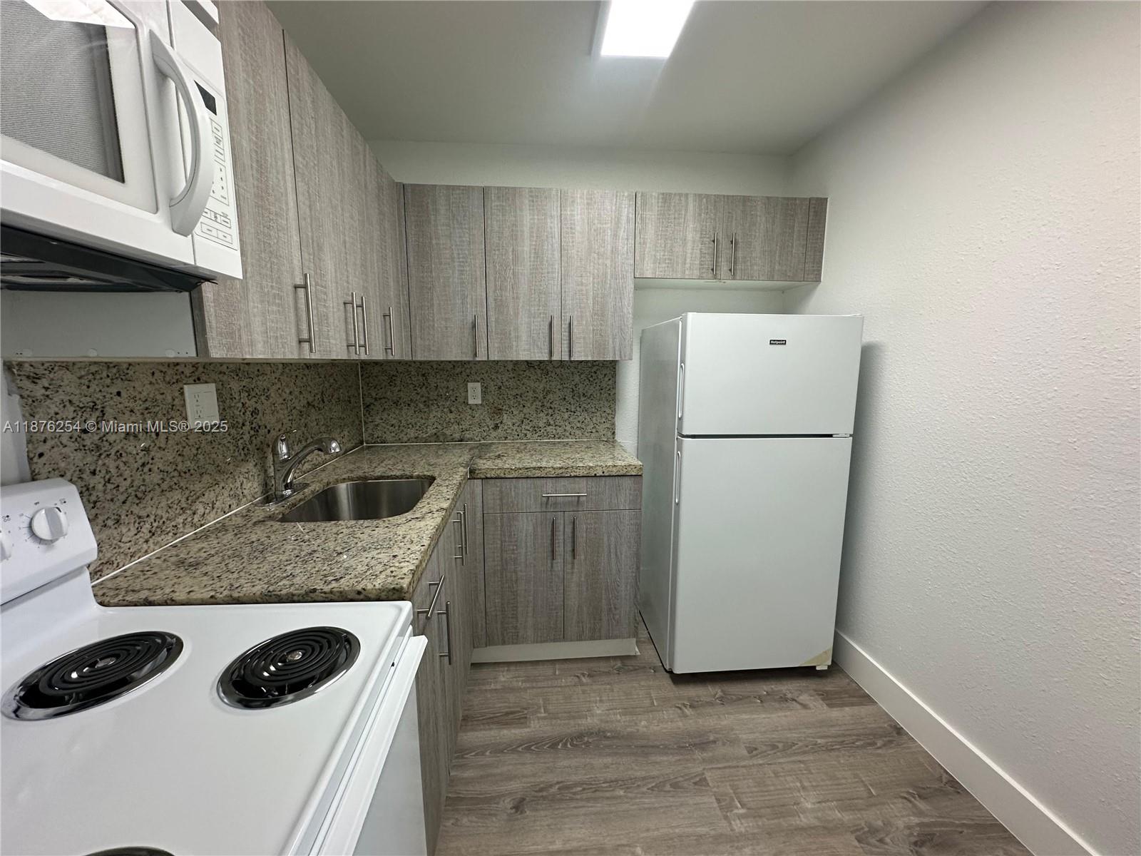 Property photo # 8