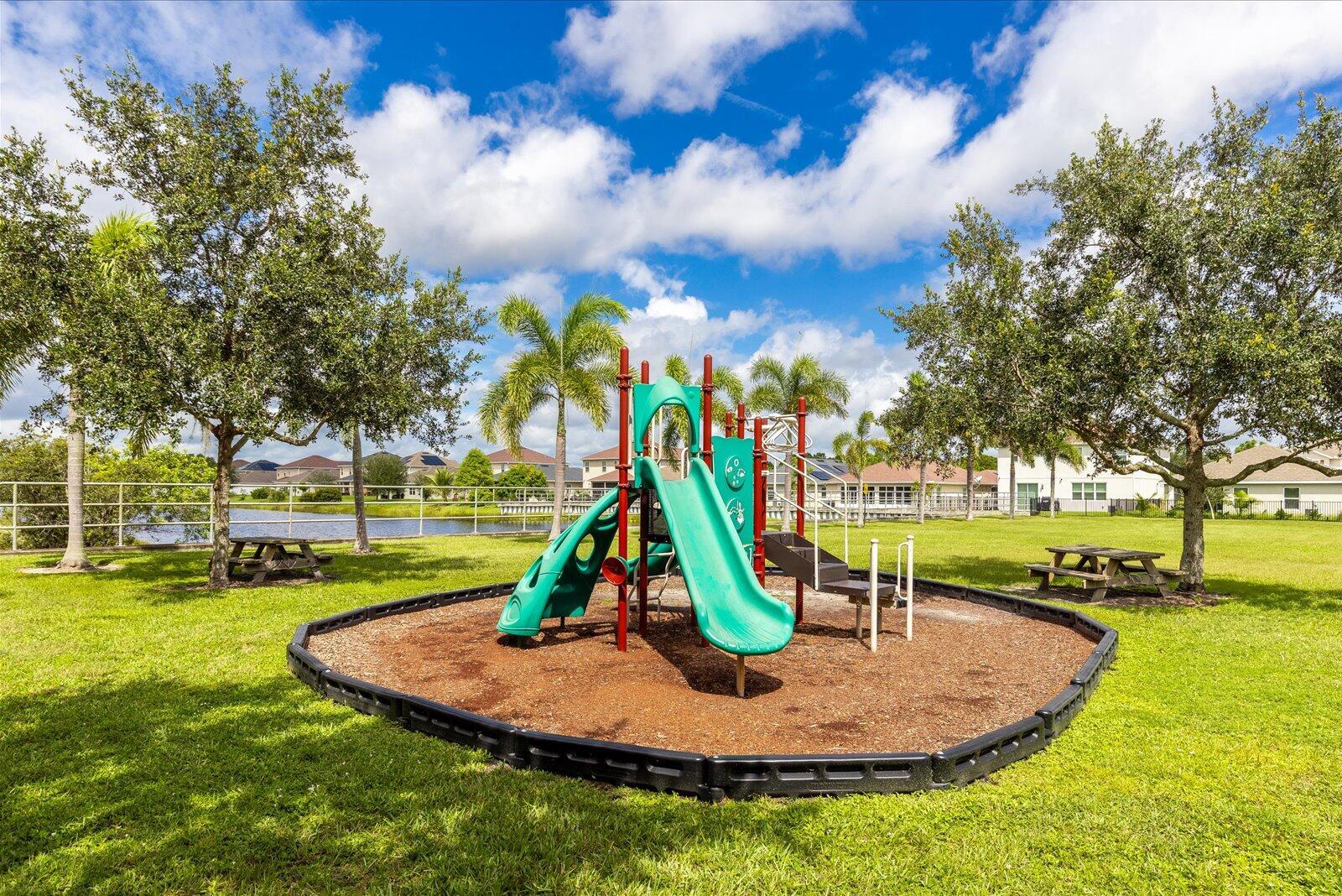 Photo 39 of home located at 5815 NW Pine Trail Circle, Port St Lucie FL