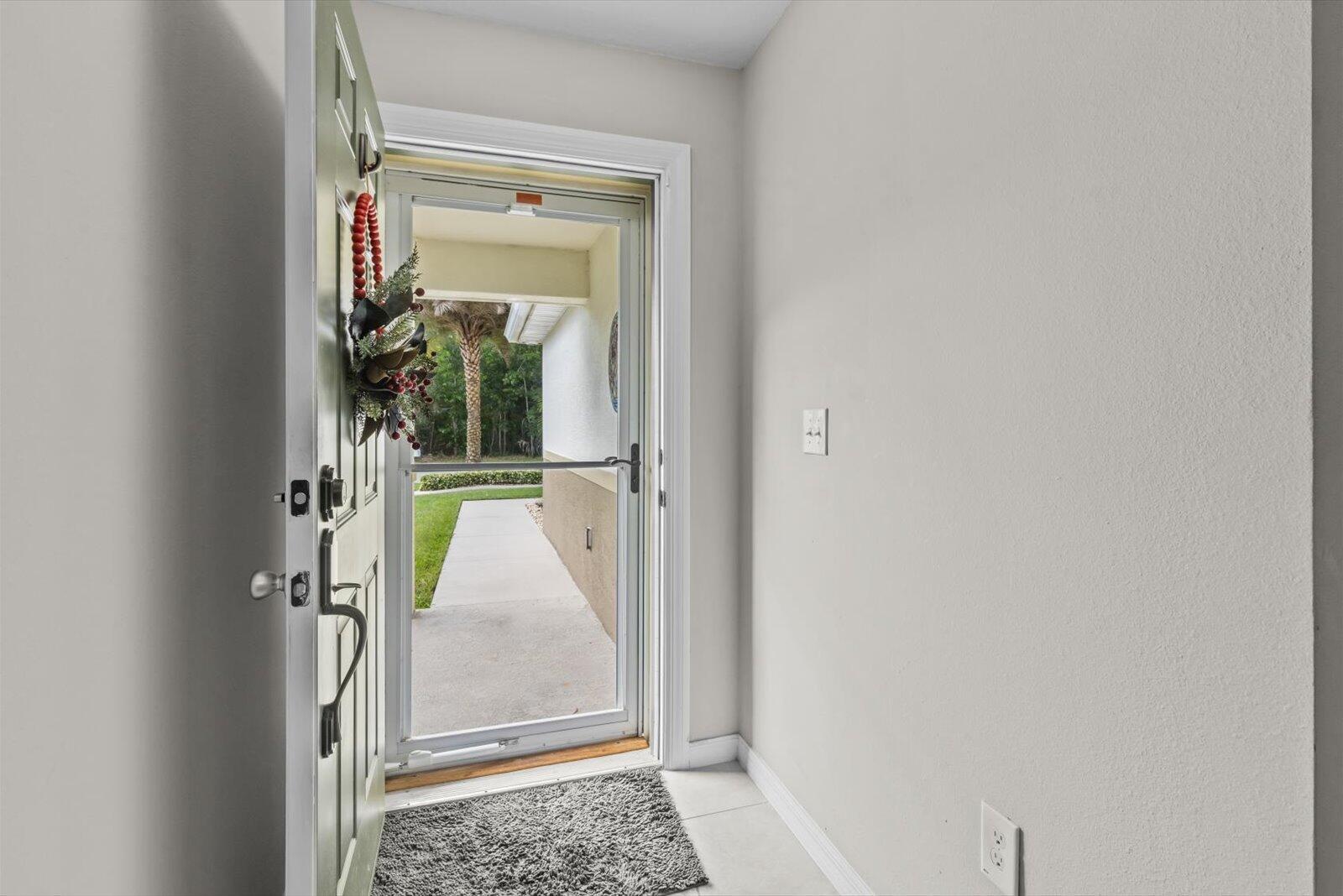 Photo 4 of home located at 5815 NW Pine Trail Circle, Port St Lucie FL