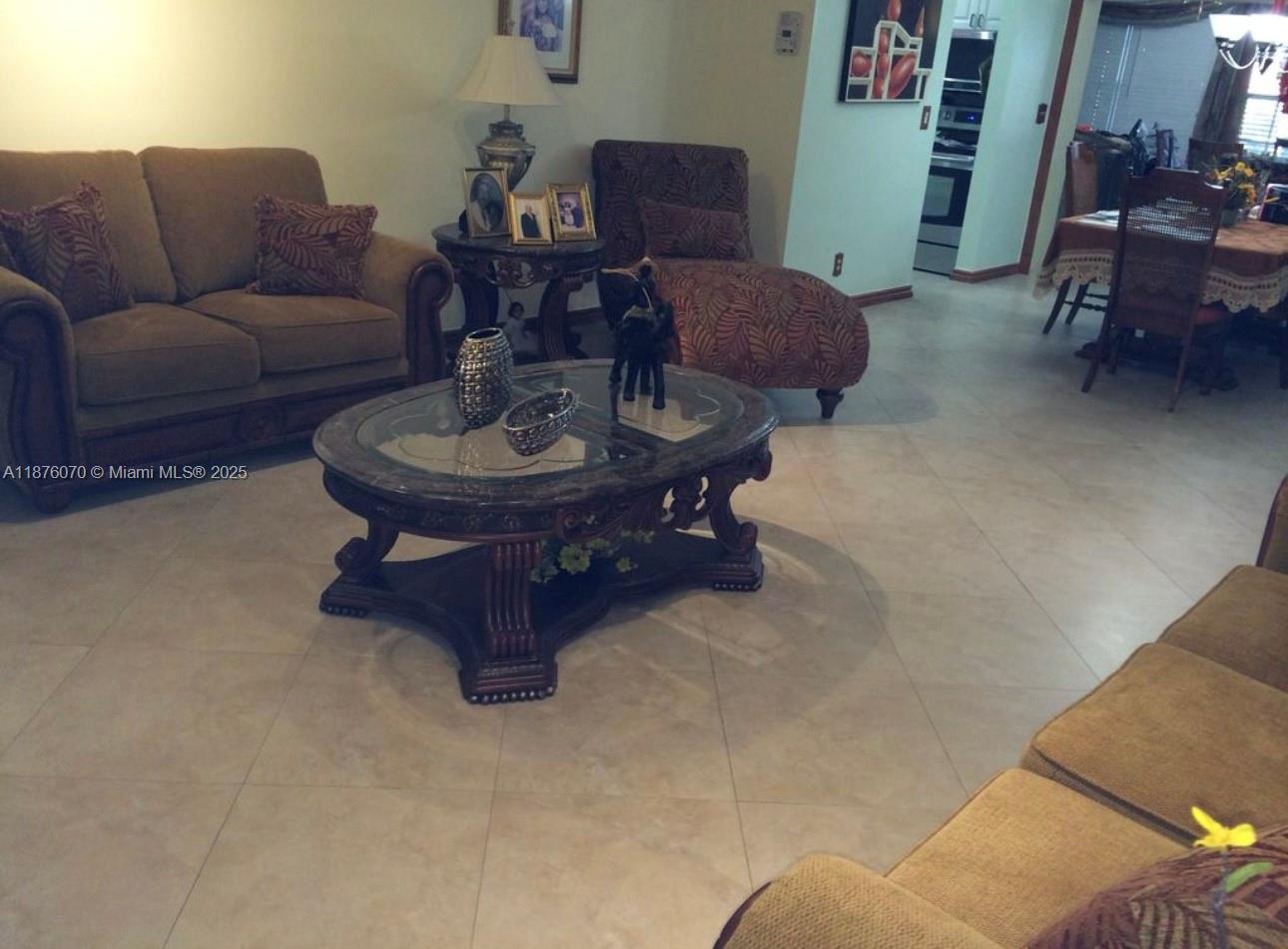 Property photo # 4