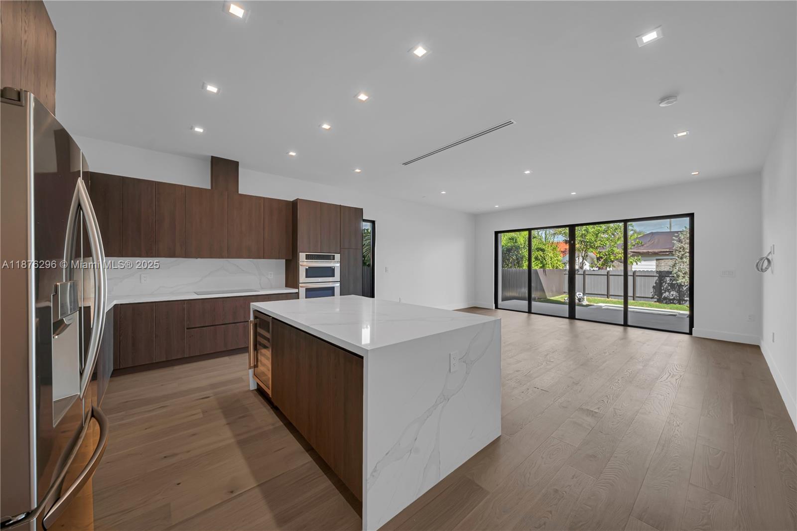 Property photo # 2