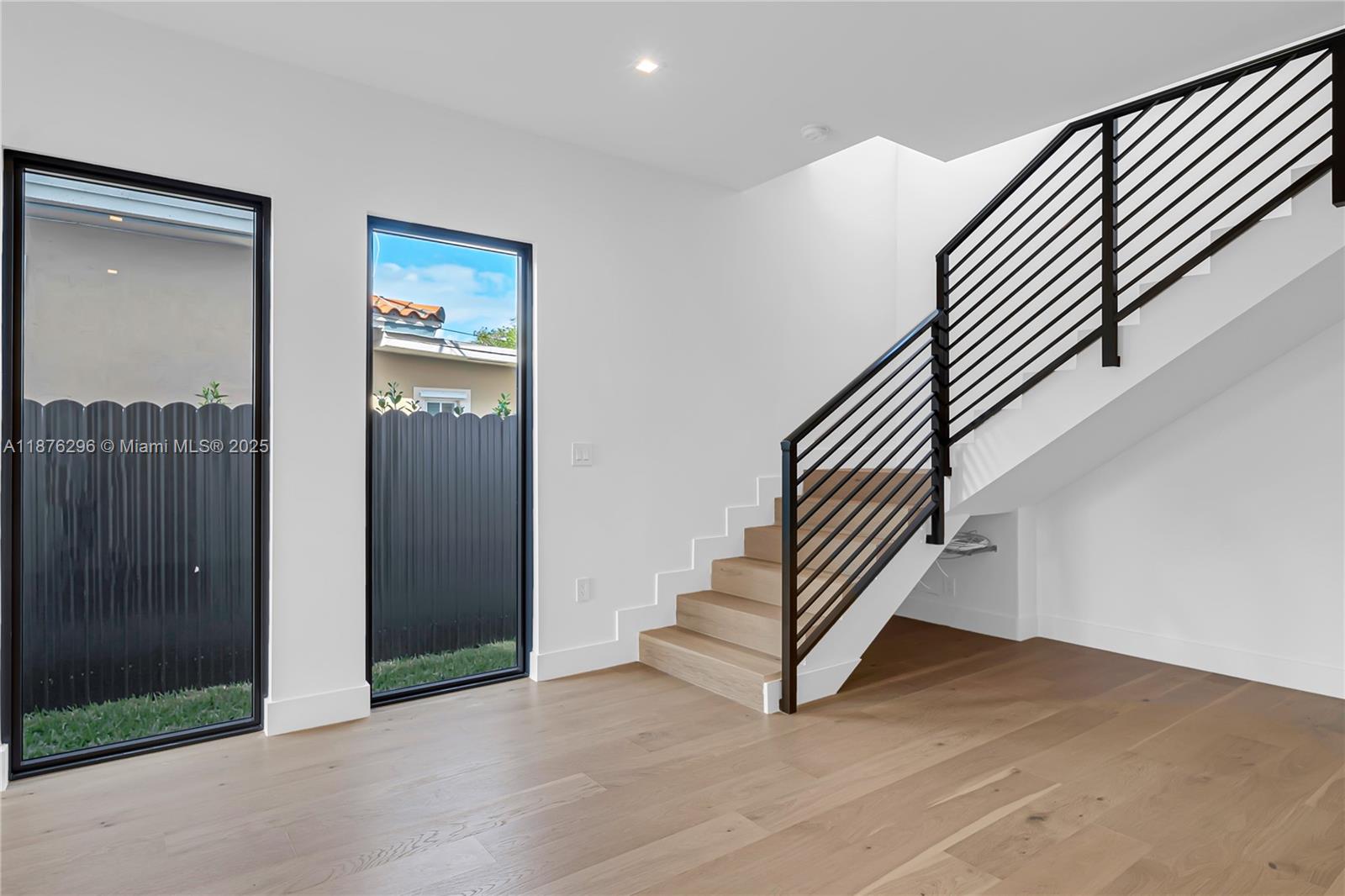 Property photo # 6