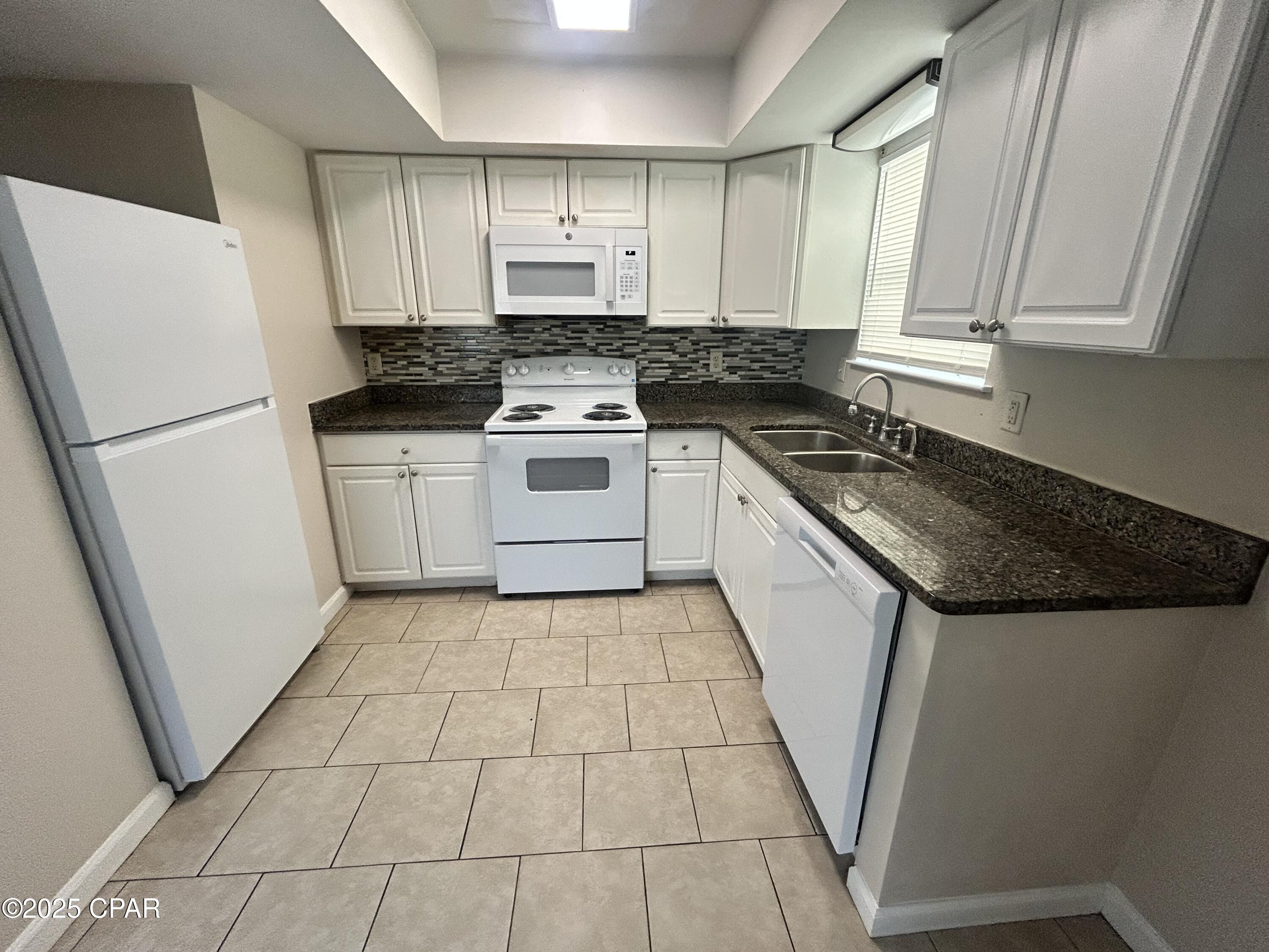 Jrlk_lqncw29ozs5syzc 4fatlgu4bz2zn4sw_rt300