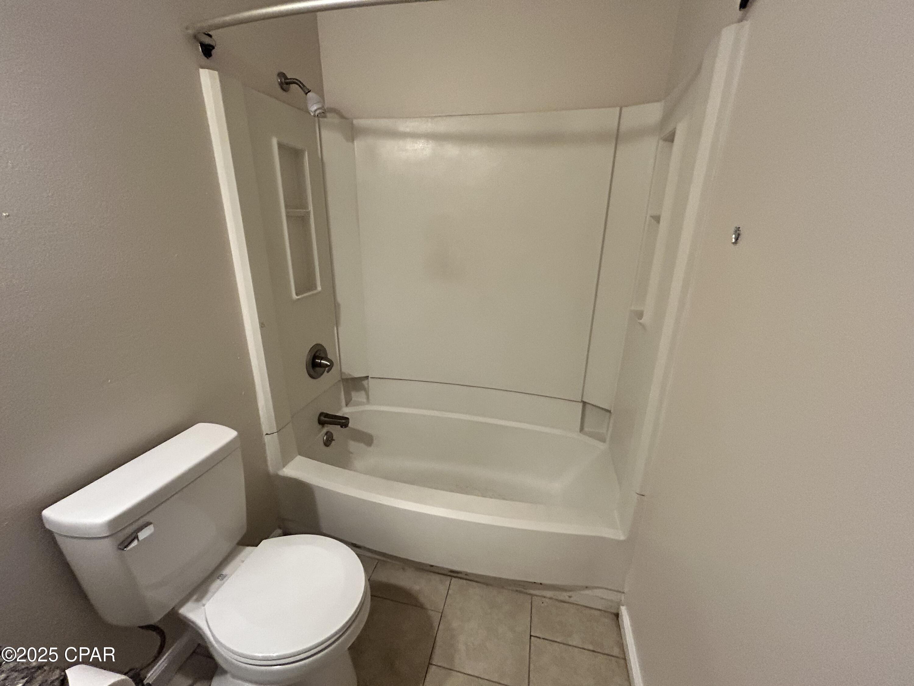 Image 8 For 3914 11th Street 301