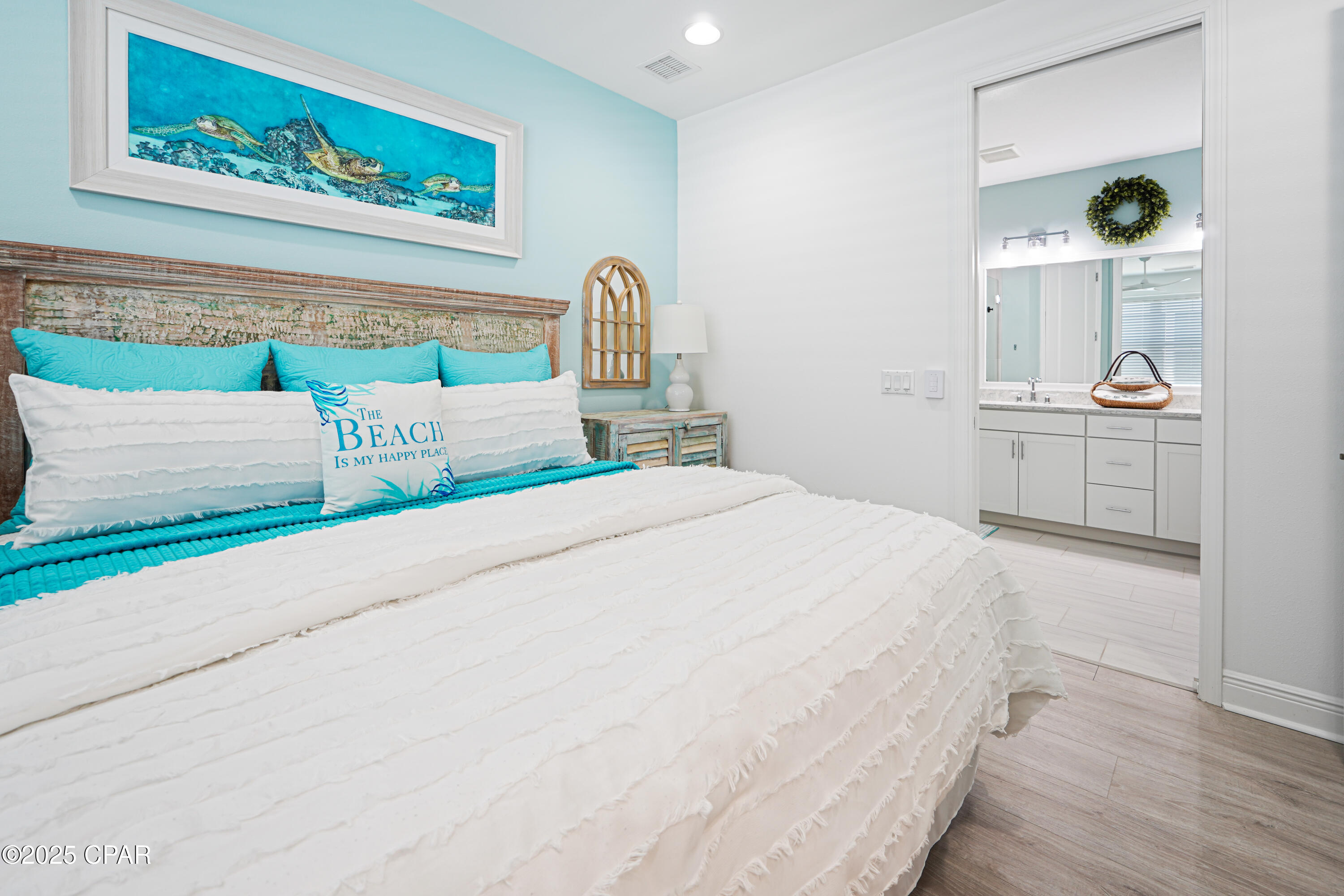 Image 21 For 8341 Fins Up Court