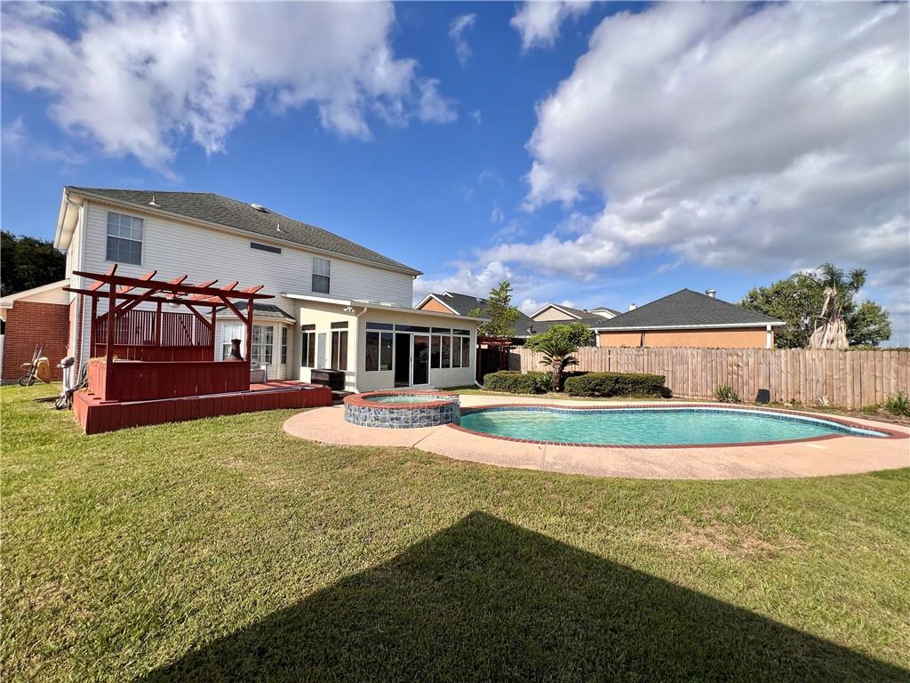 2153 Sutherland Place