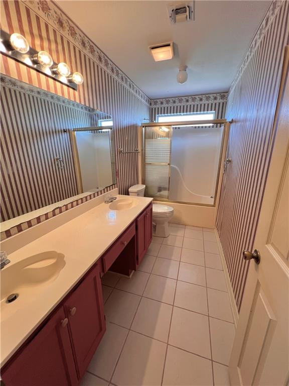 2153 Sutherland Place