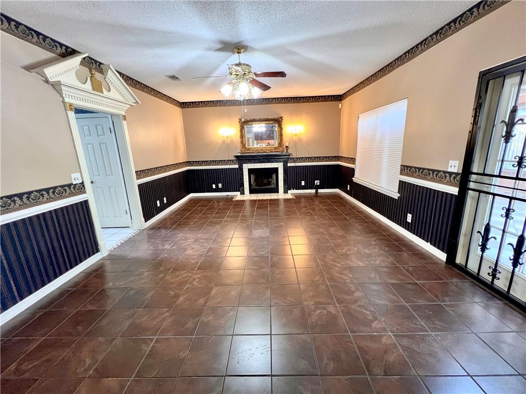 2153 Sutherland Place