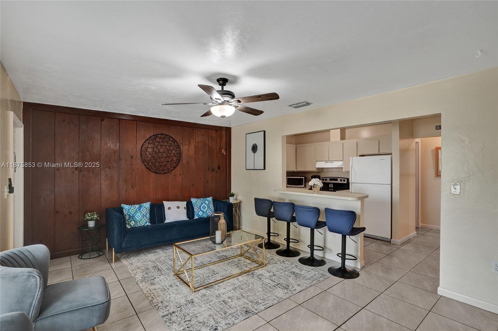 Property photo # 0