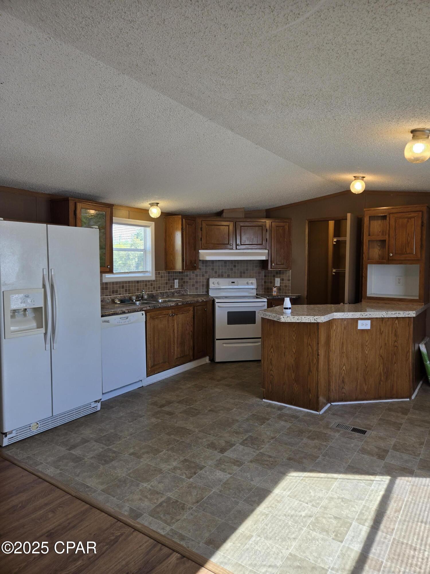 6y6_tc_u4xdlhxq6ky30tiluzuvmcrtjvztuqbyhogm