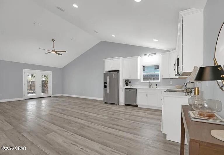 Irf7 7wslyki9bzvau861gxexuis1g I6z_nk802thc