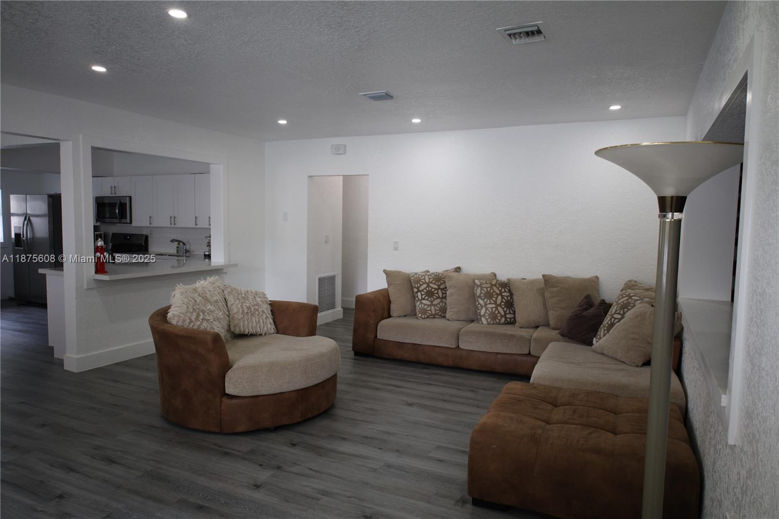 181 121st St, North Miami, Florida 33161