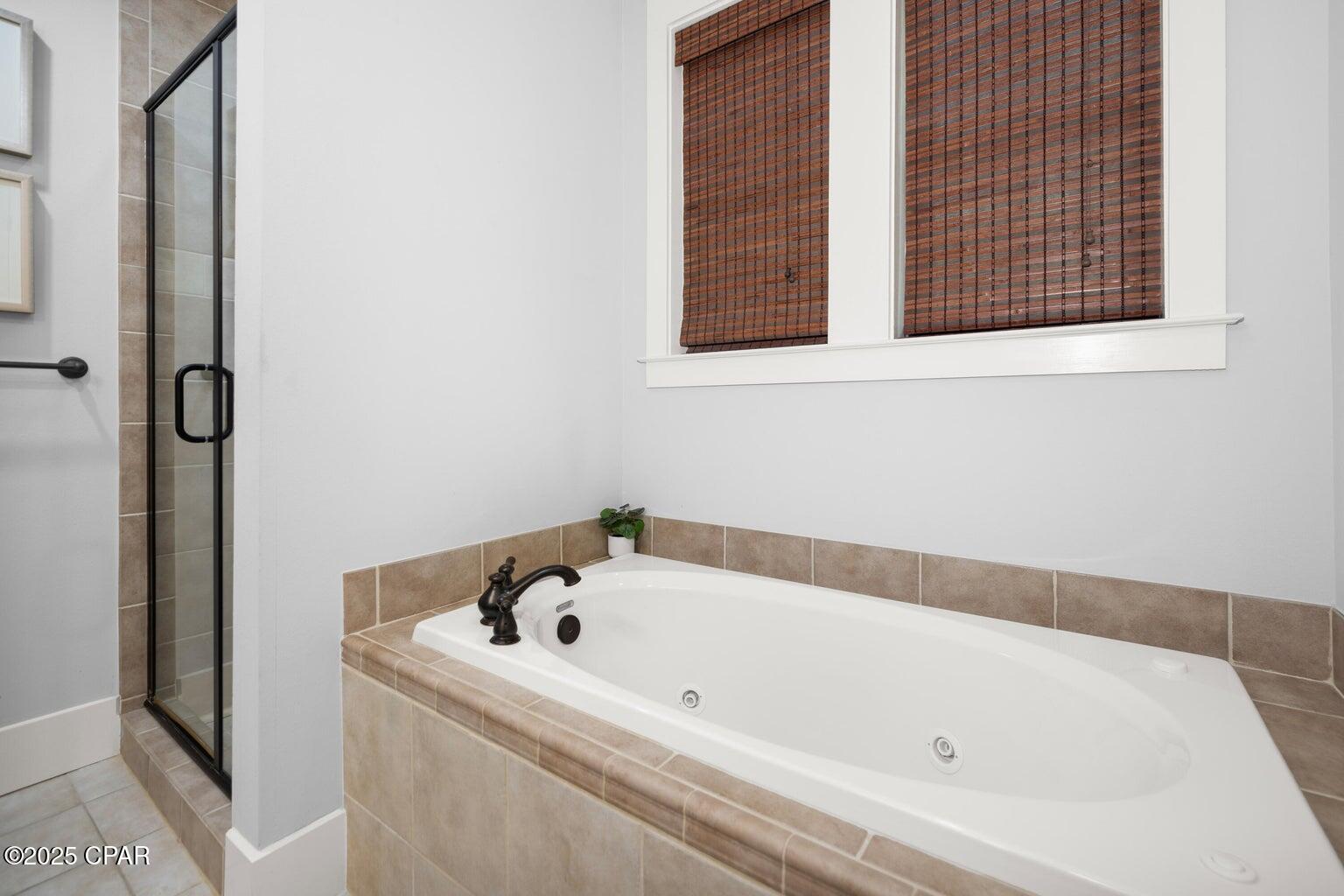 Image 21 For 402 Redbud Lane