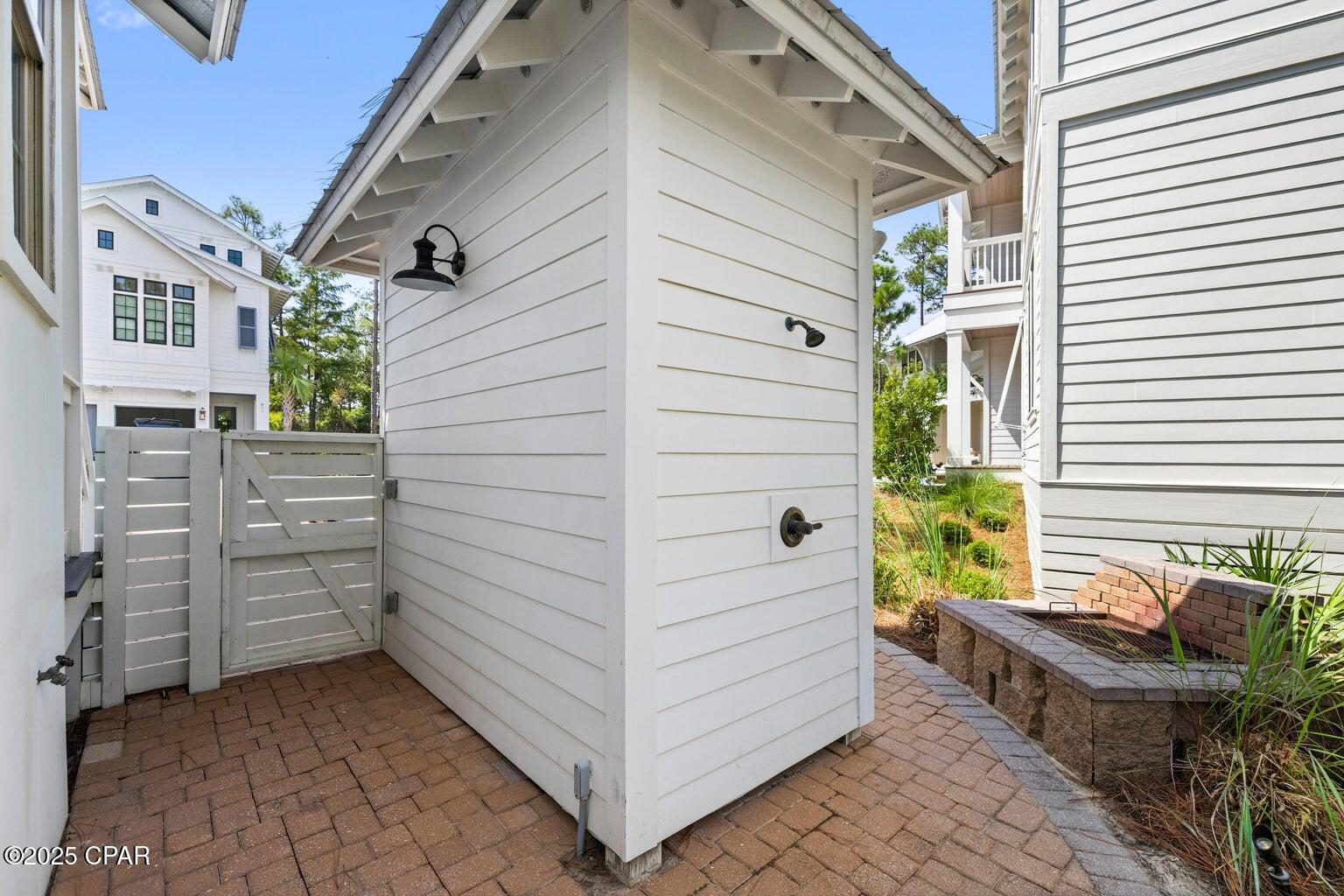 Image 35 For 402 Redbud Lane