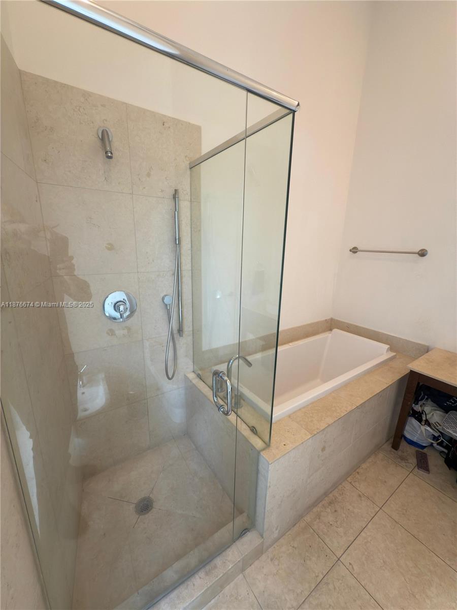 Property photo # 4