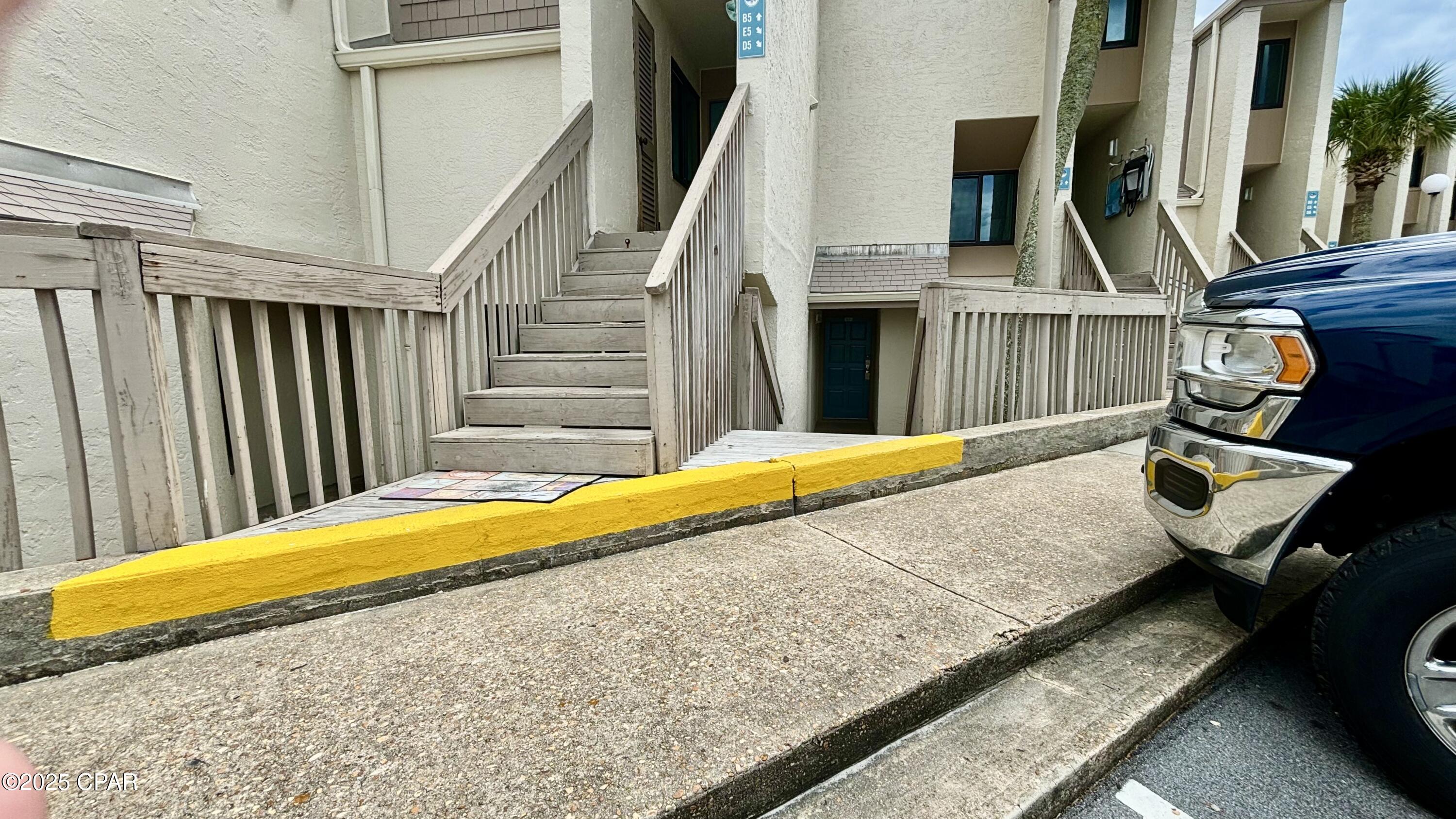 Image 26 For 8727 Thomas Drive D5