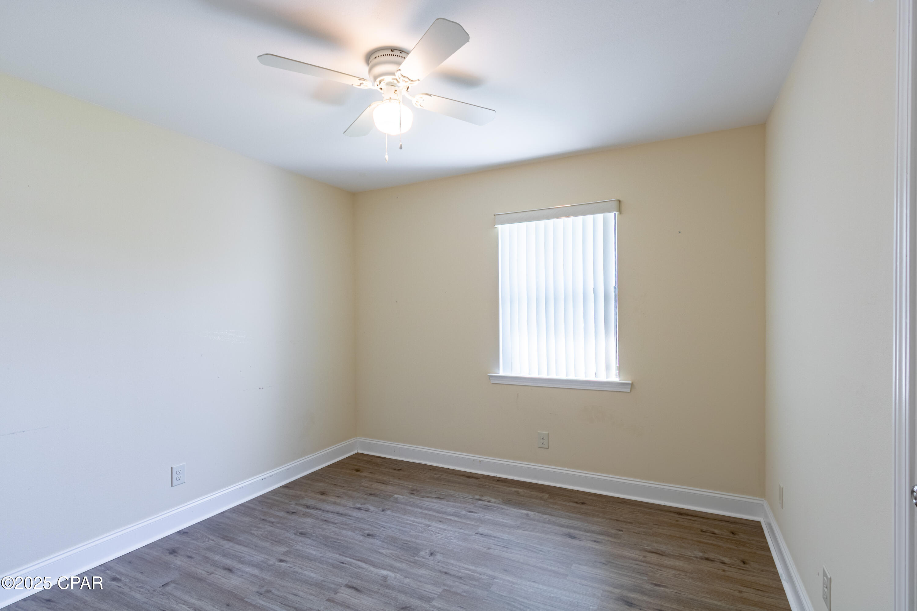 Image 13 For 510 Venetian Way