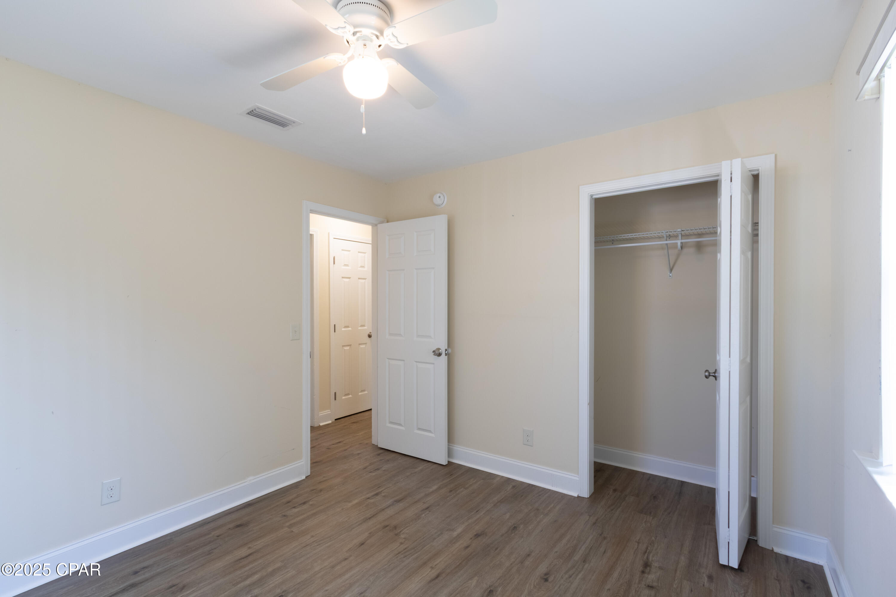 Image 18 For 510 Venetian Way