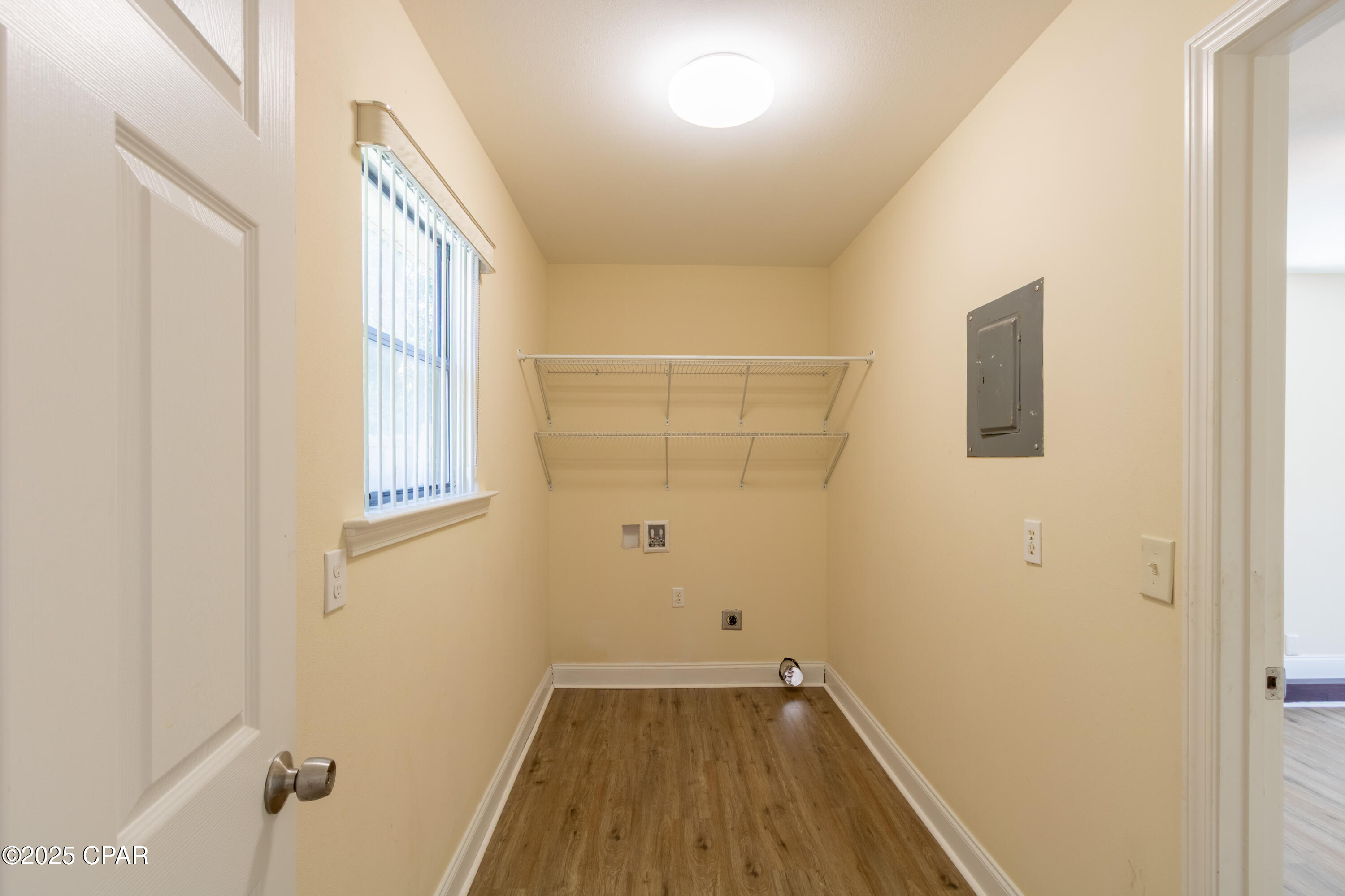 Image 25 For 510 Venetian Way