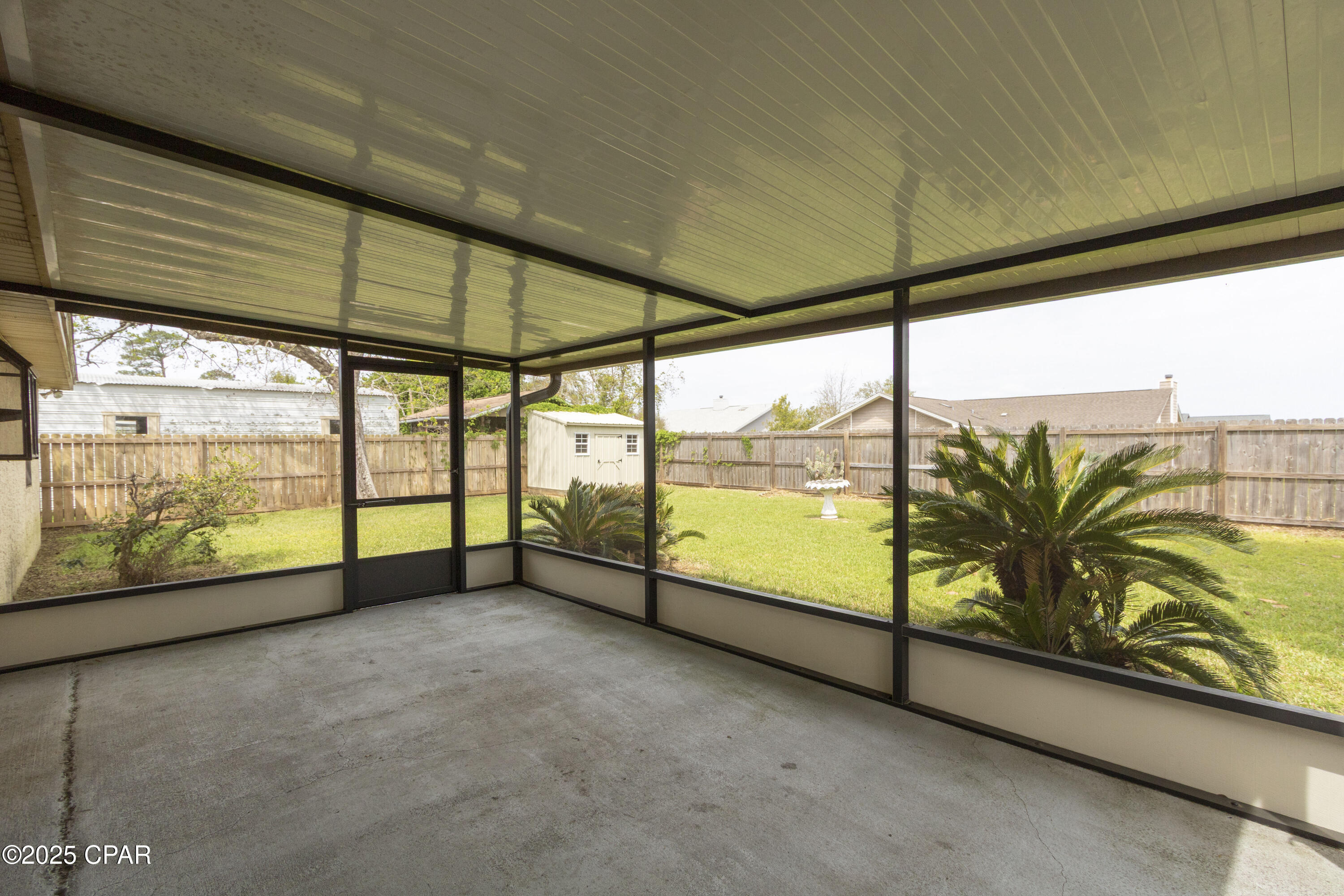 Image 29 For 510 Venetian Way