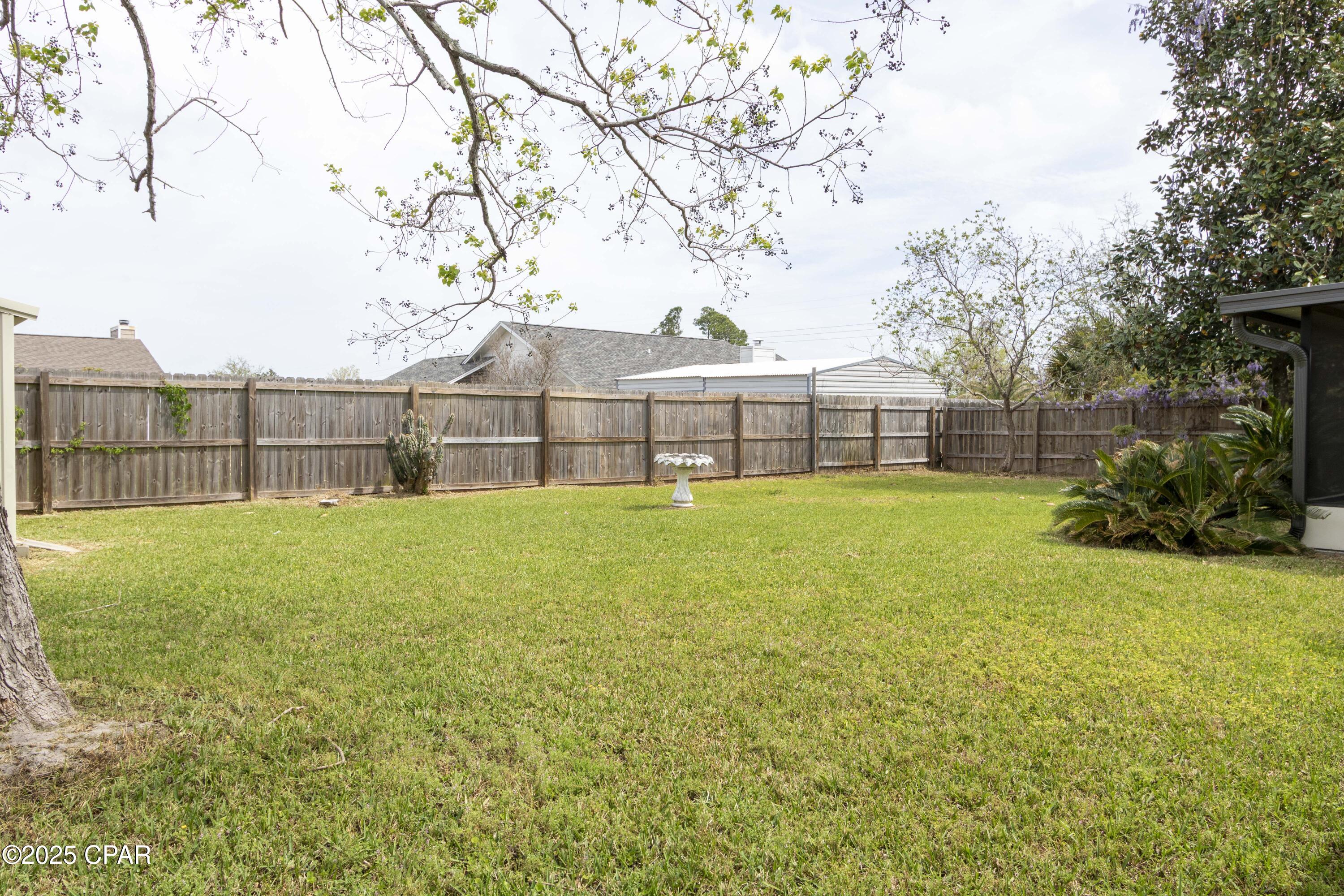 Image 32 For 510 Venetian Way