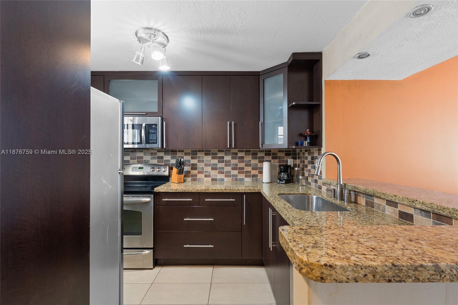 Property photo # 8