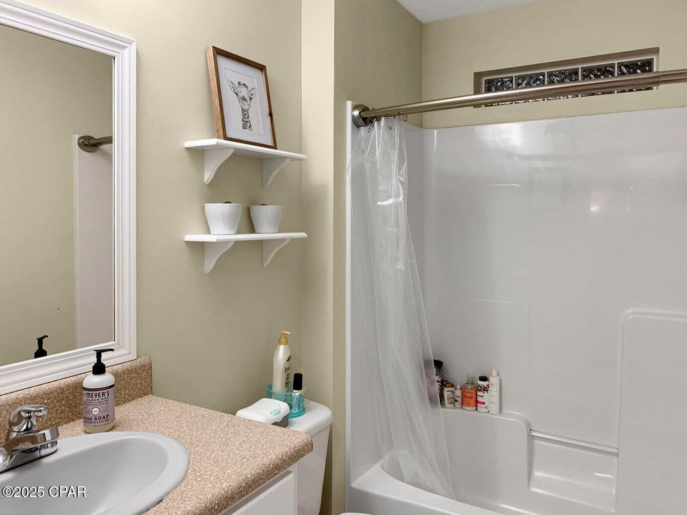 Image 4 For 6416 Wildwood Court