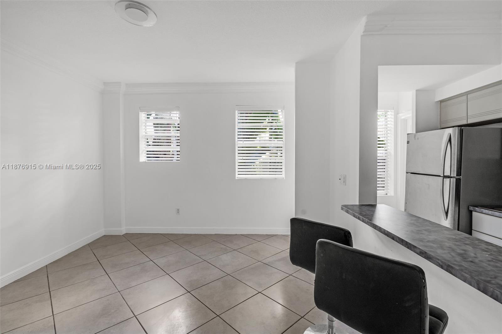 Property photo # 4