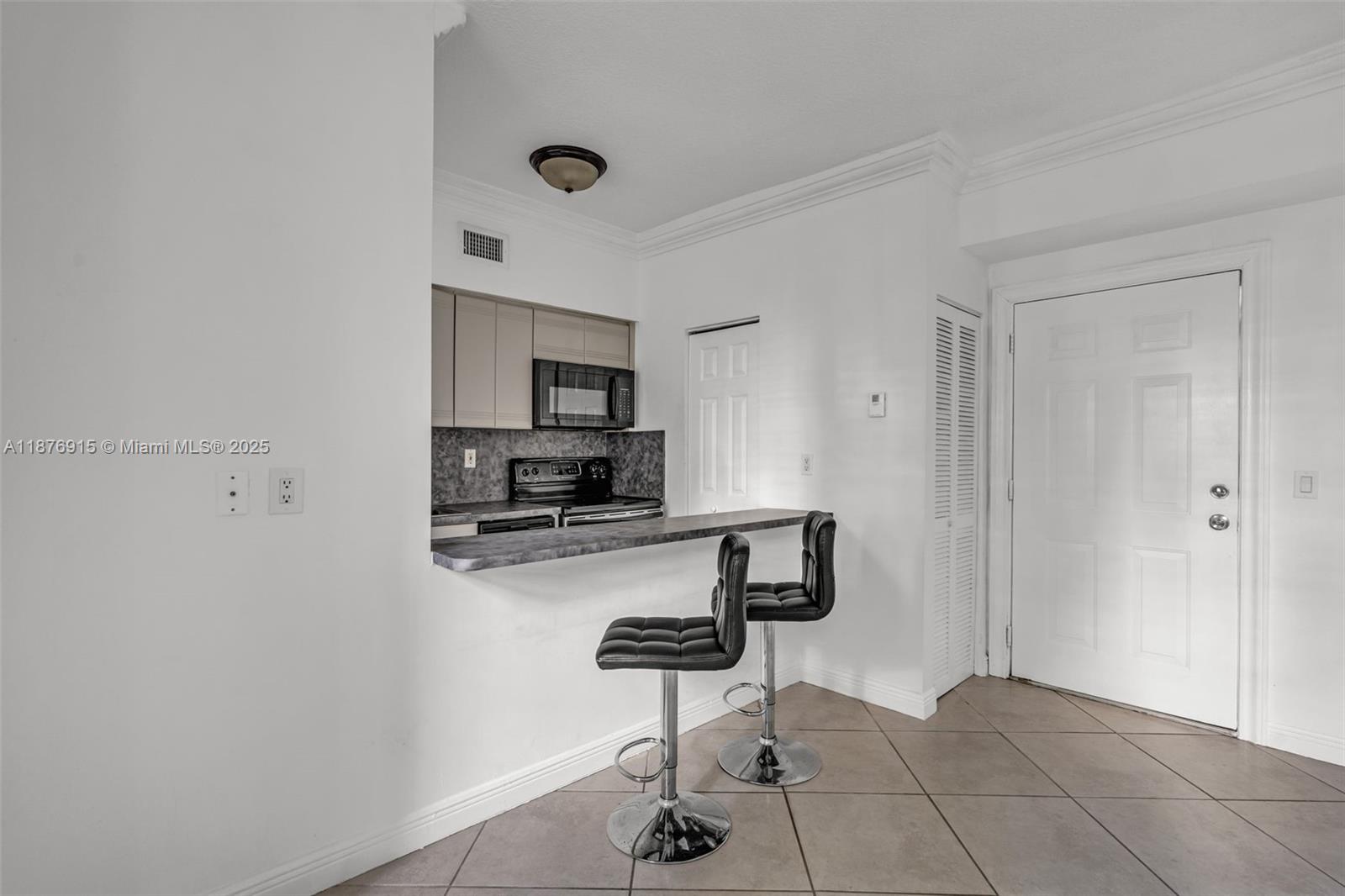 Property photo # 2