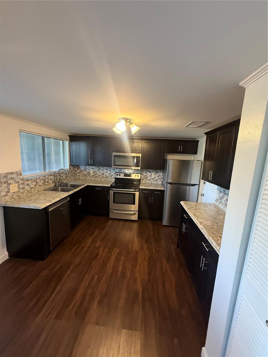 Property photo # 6