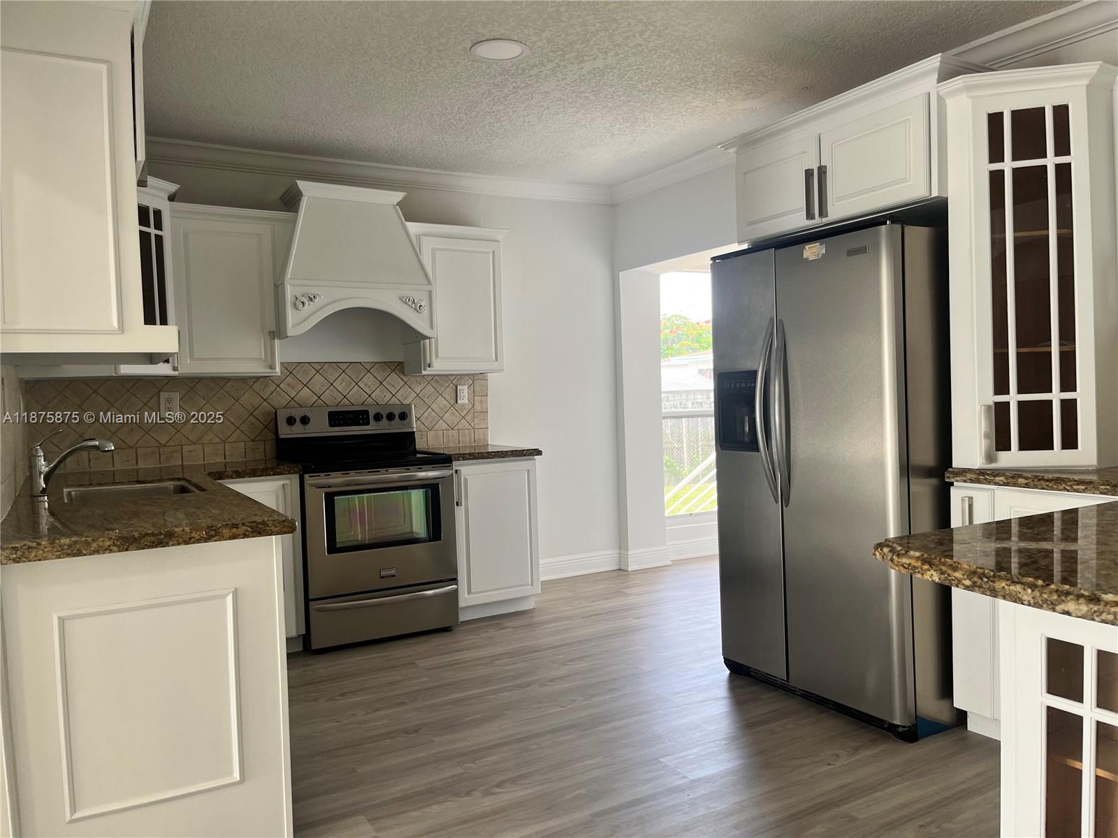 Property photo # 6
