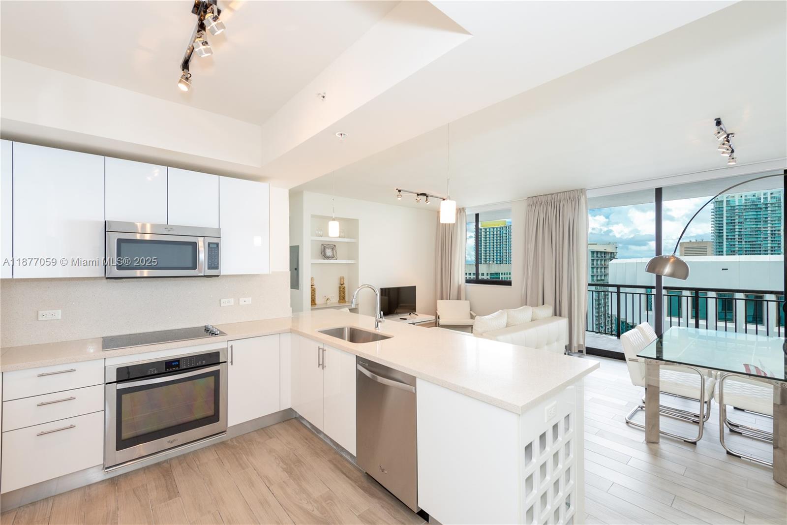 Property photo # 9