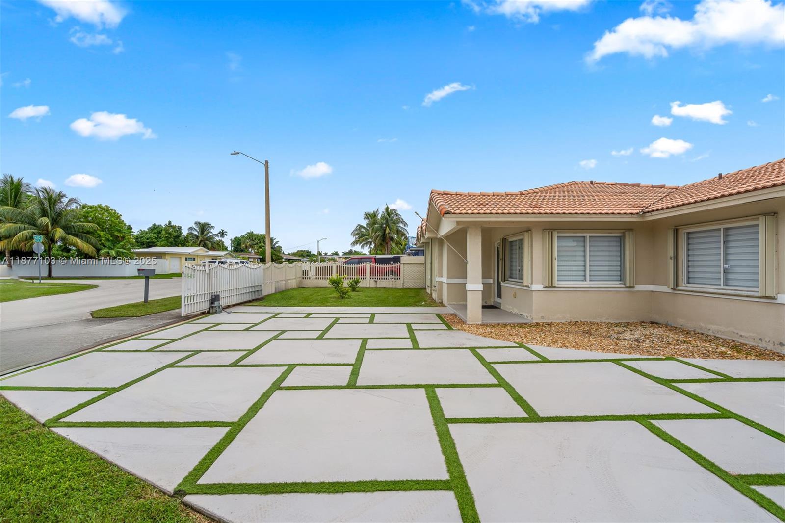 Property photo # 2