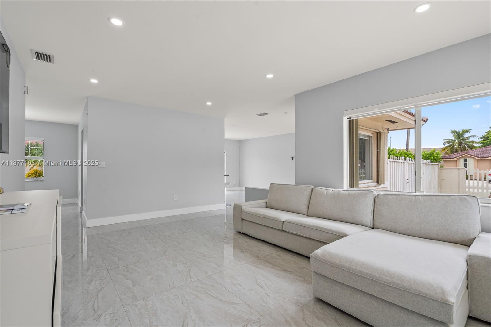 Property photo # 7