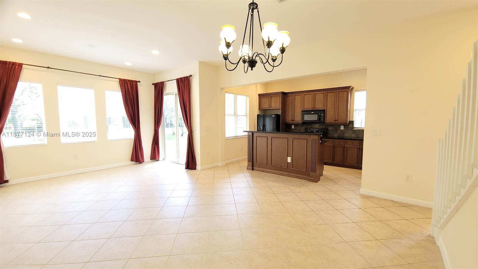 Property photo # 2