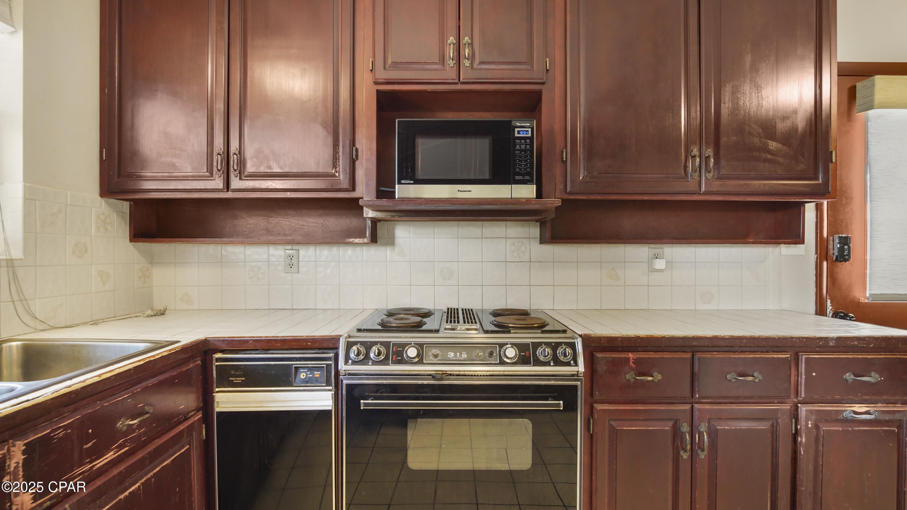 Ttp4lipi4brwr7qkmy5gbhfxnu_aaldwvmbtc03hlcu