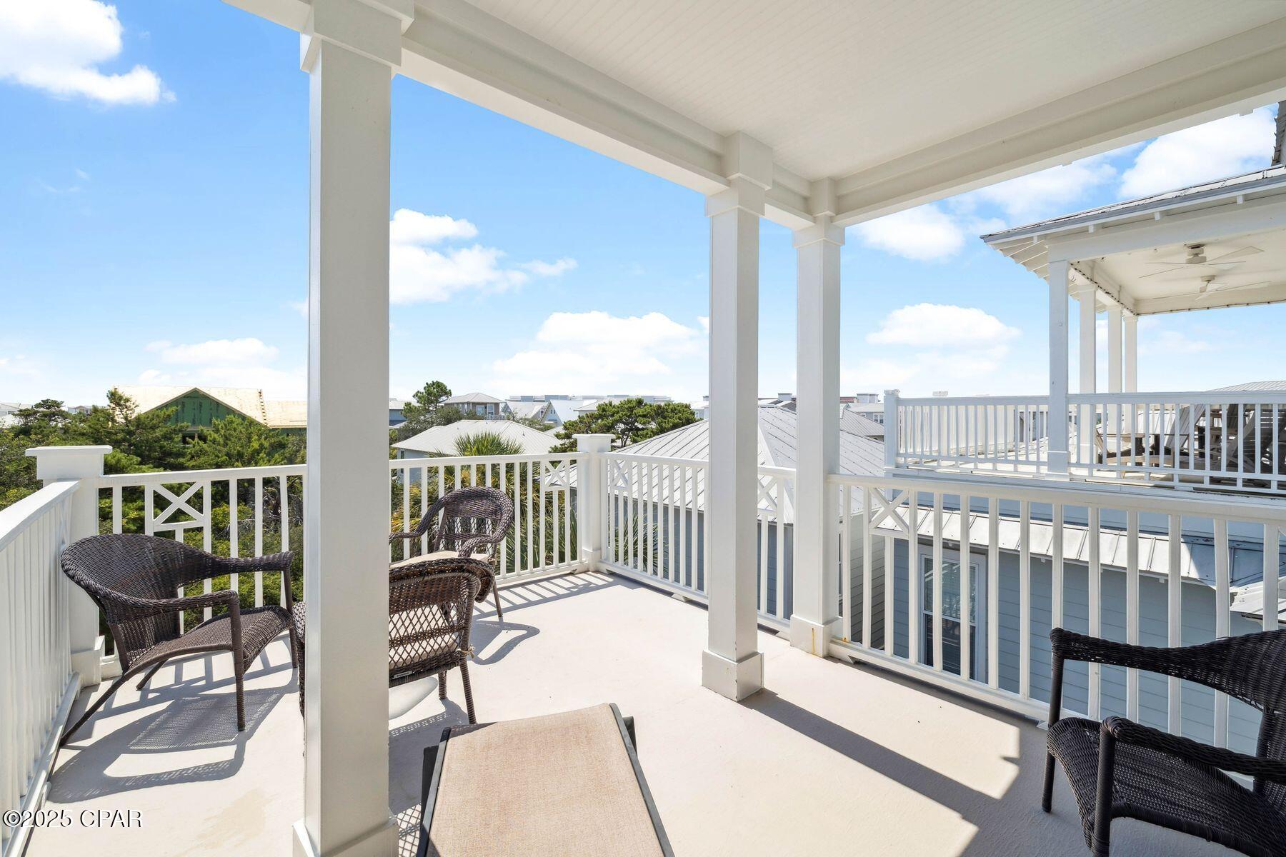 Image 2 For 54 Surfer Lane