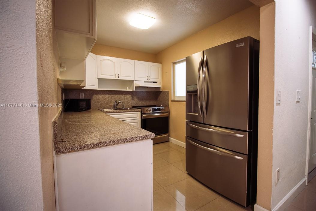 Property photo # 9