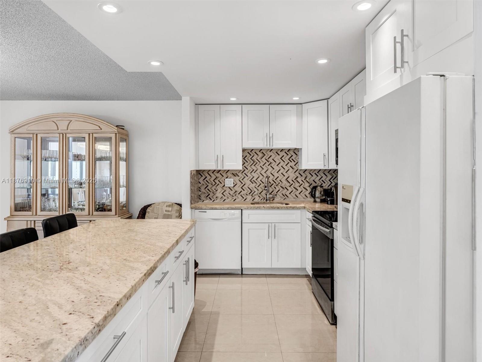 Property photo # 3