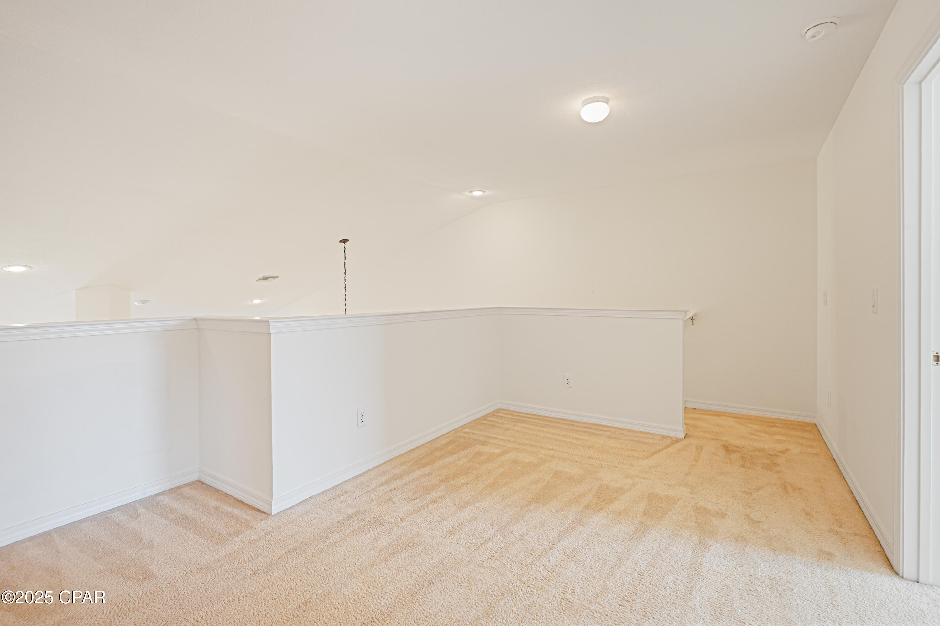 Nyo7nmmncmxiar_zazmx5kkz3ox4e7slzayiusbnfai