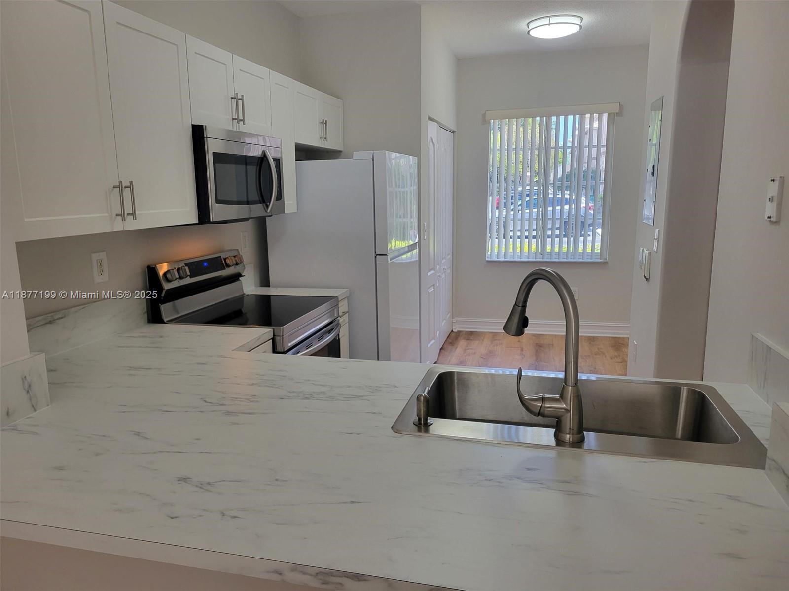 Property photo # 9