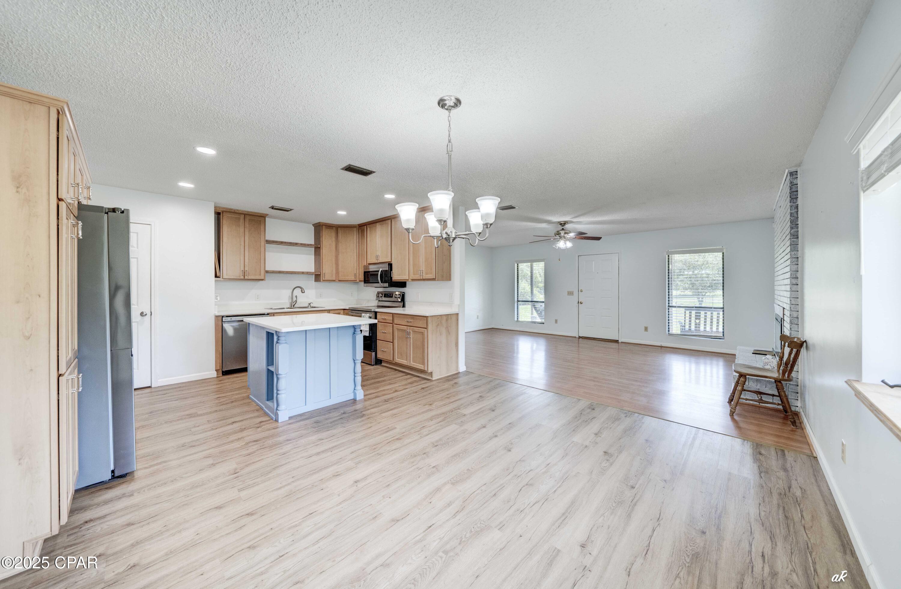 N6gkprxiods_ulnortjairmdym3rym_n6 Pfe15c_5c