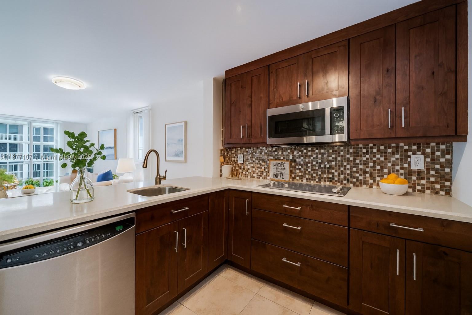 Property photo # 9