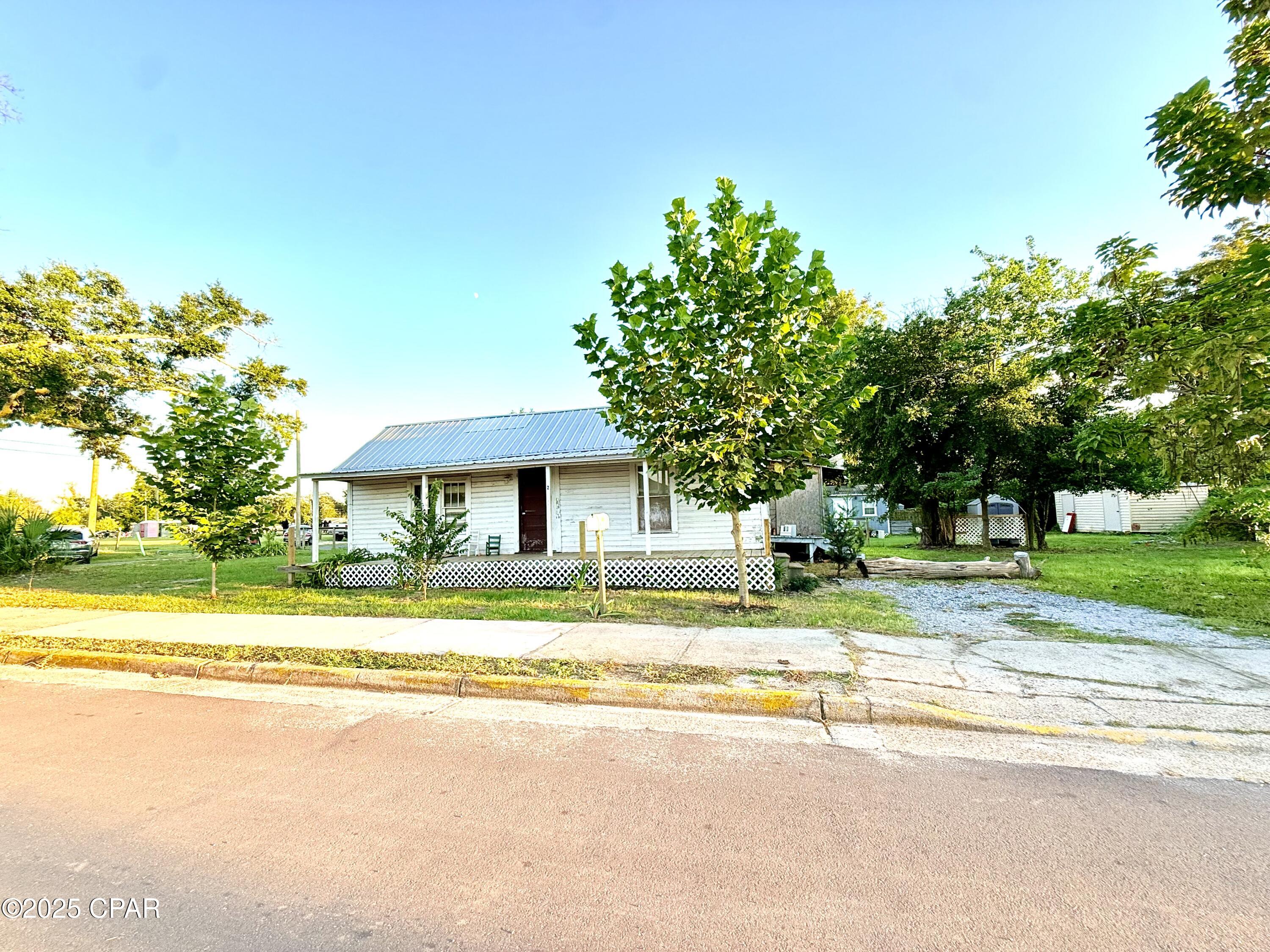 Details for 2810 2 Nd Court, Panama City, FL 32401
