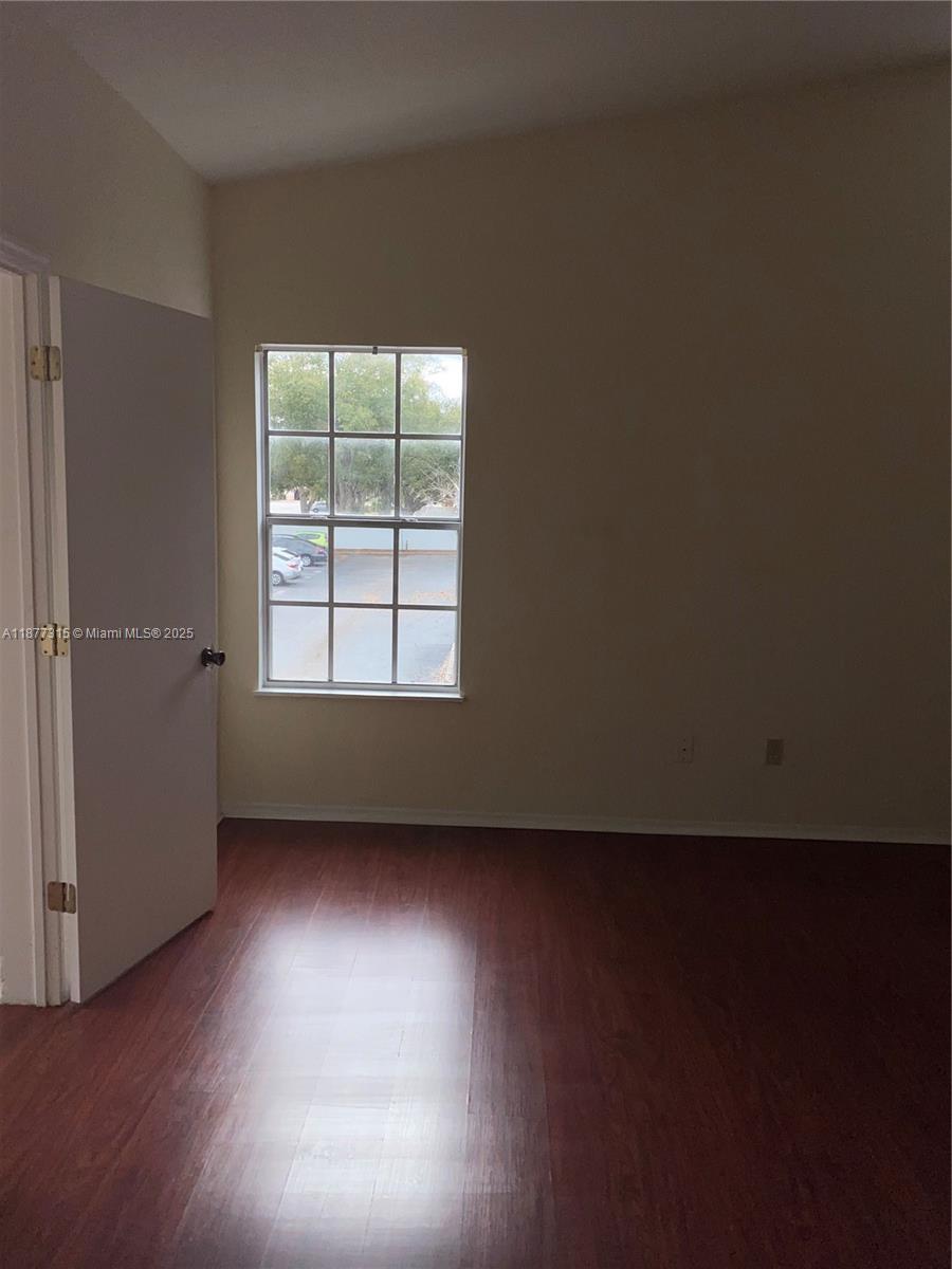 Property photo # 4