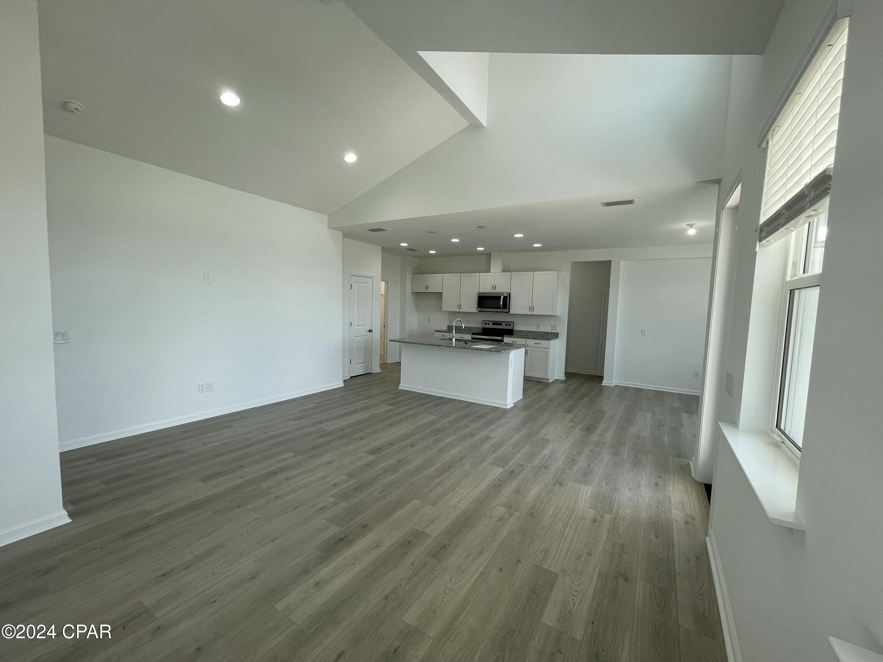 Fdcszrggumpim5kgcydpp6s7shgsd2724bsk3lnmbae