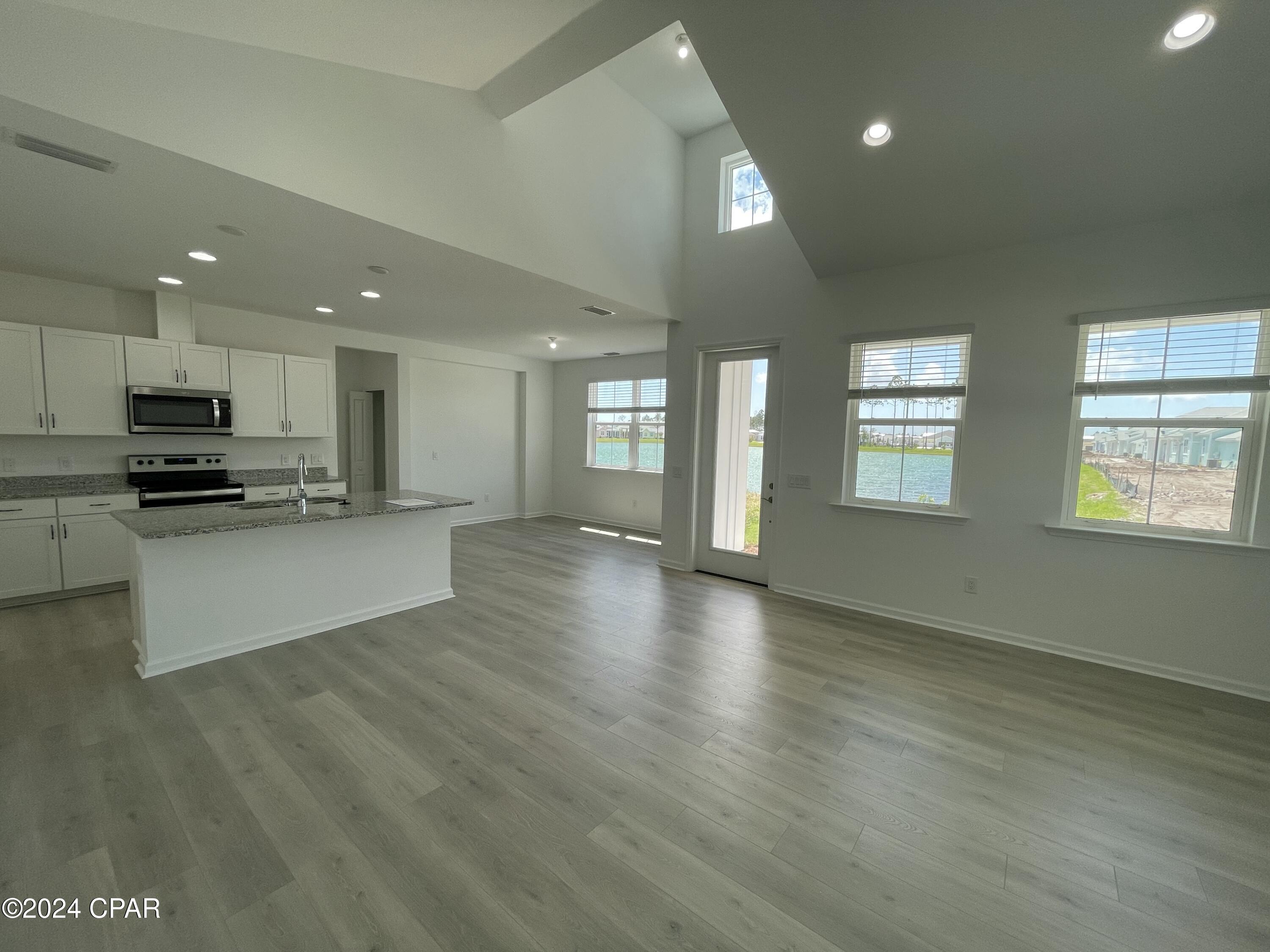 Bfxr75jrdxstsm3 Jqoyw4mfqkddcc4d0ygeogzbjse