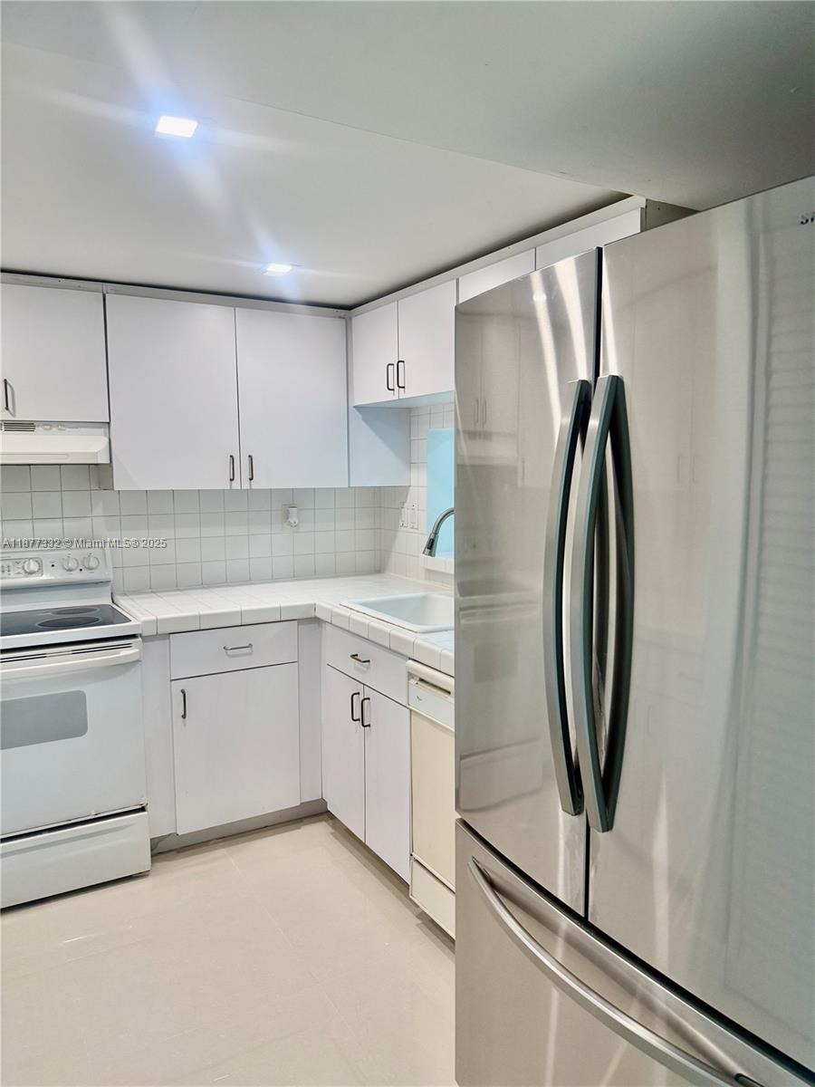 Property photo # 3