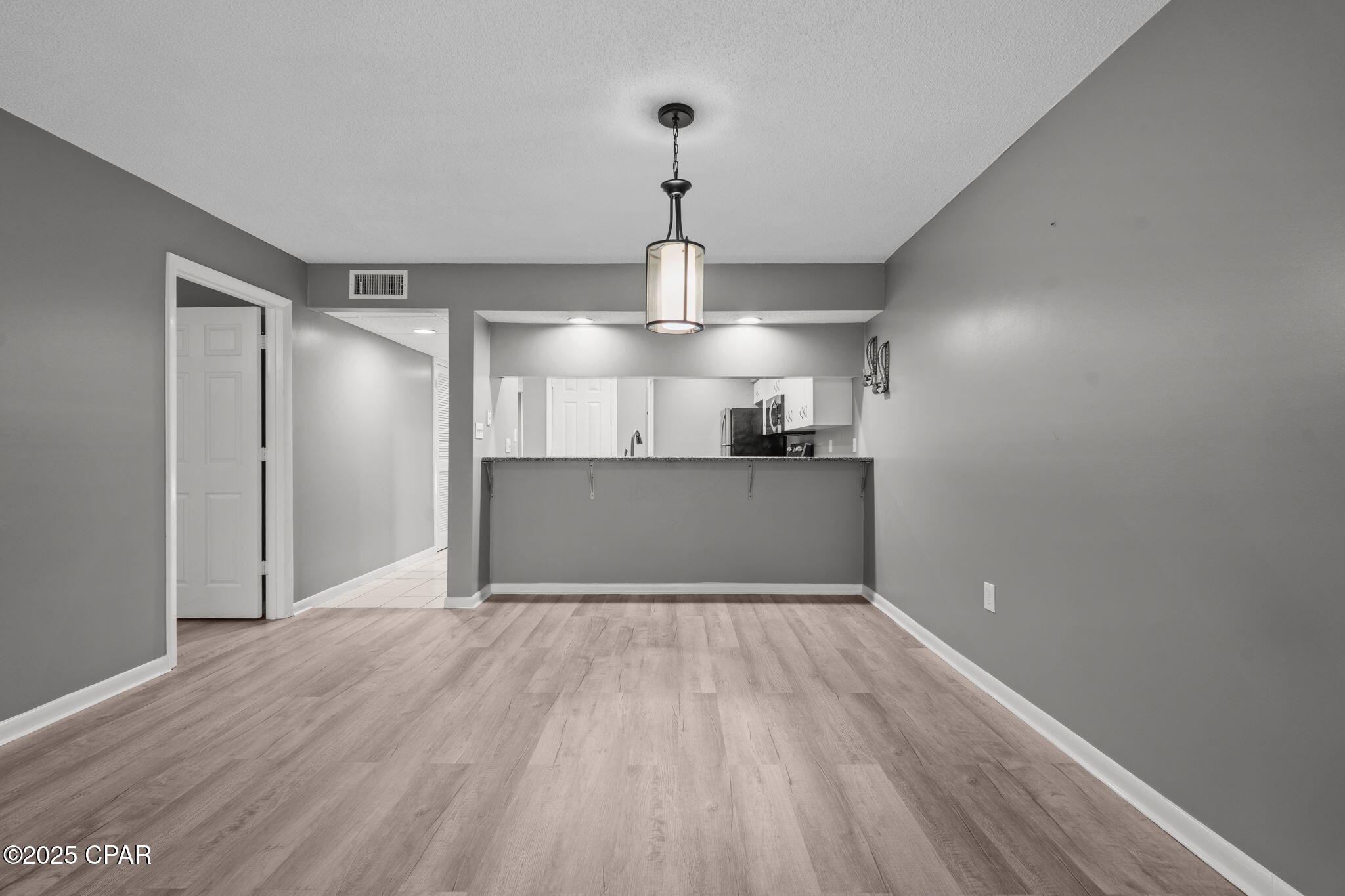 Qeho1kwhm94ic0xl_zoivxxoj  Rt_jfqtltnllzyla