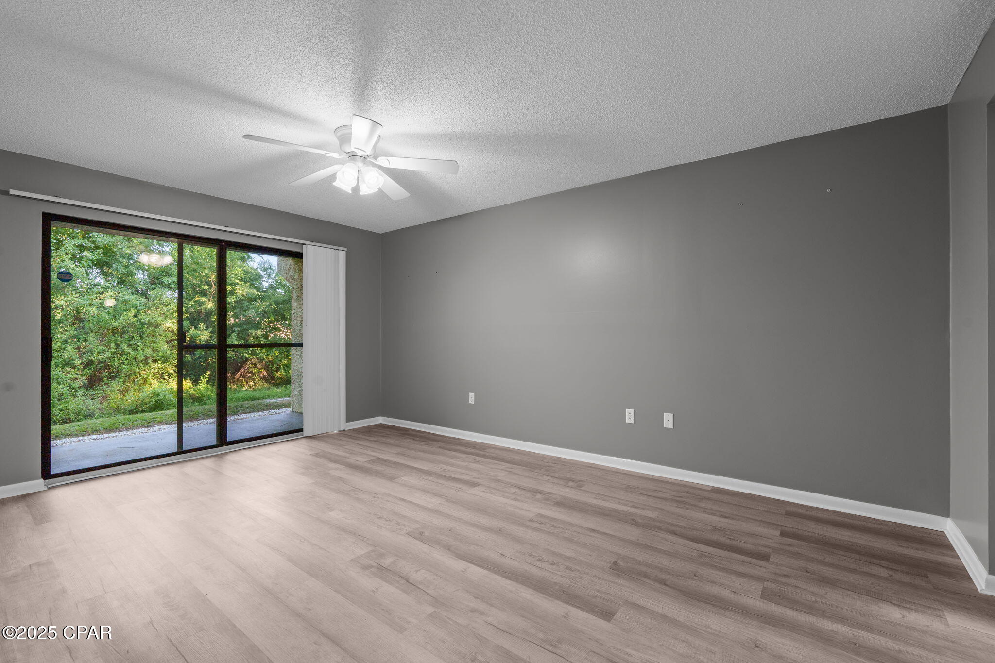 2cv076scsepheeal_nr4f3 Ufwqichcov4hdeegjvpm